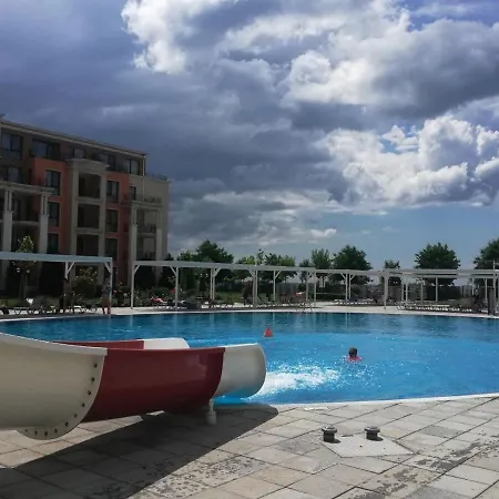 アパート Sea View Prestige , Premier