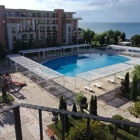 Sea View Prestige , Premier アパート